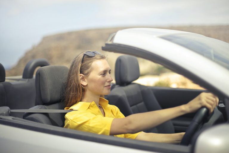 Assurance jeune conducteur voiture parents : choisir la bonne protection automobile pour un jeune conducteur